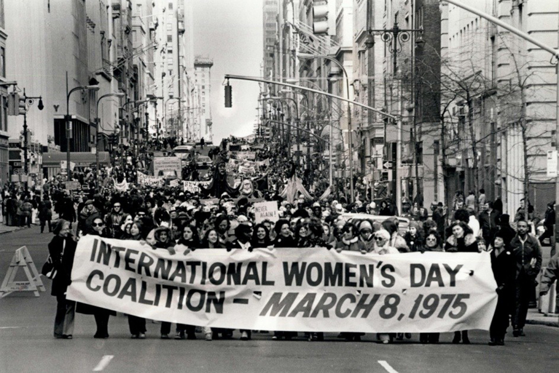 روز جهانی زن ۸ مارس