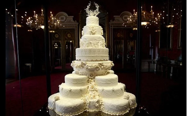 کیک ازدواج پرنس ویلیام و کیت میدلتون